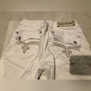 Rock Revival Womens white capri jeans. Size 30” waist